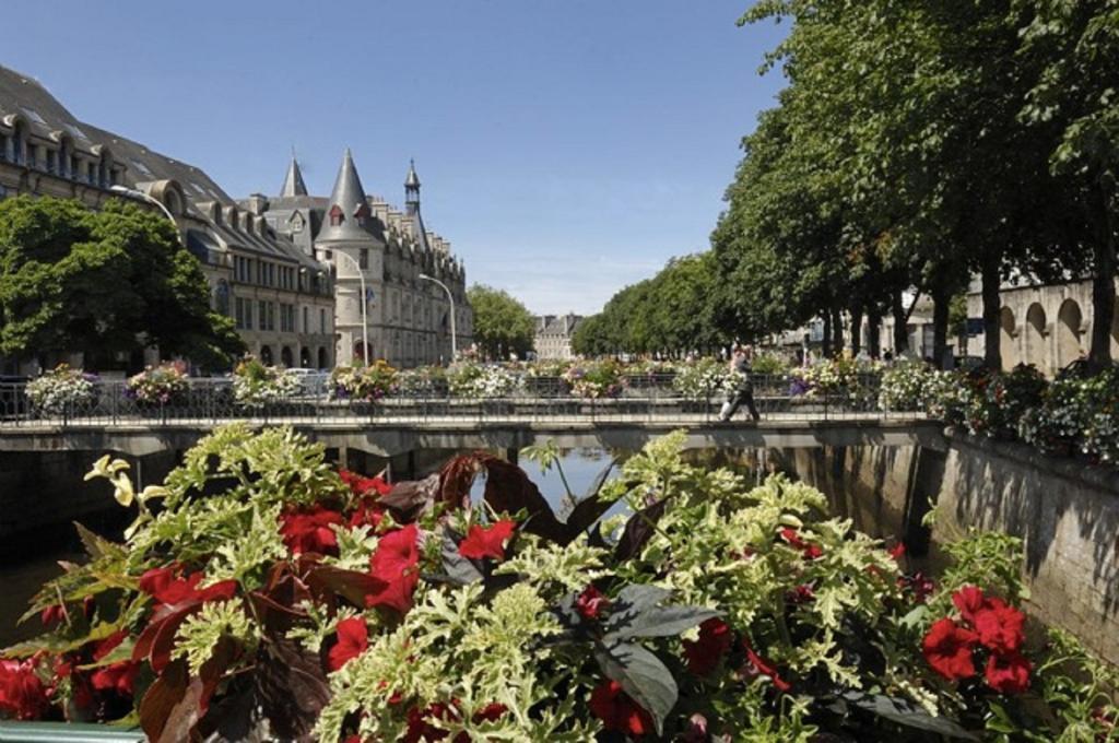 Dormir En Ville - A 450 M Du Centre Historique Quimper Værelse billede